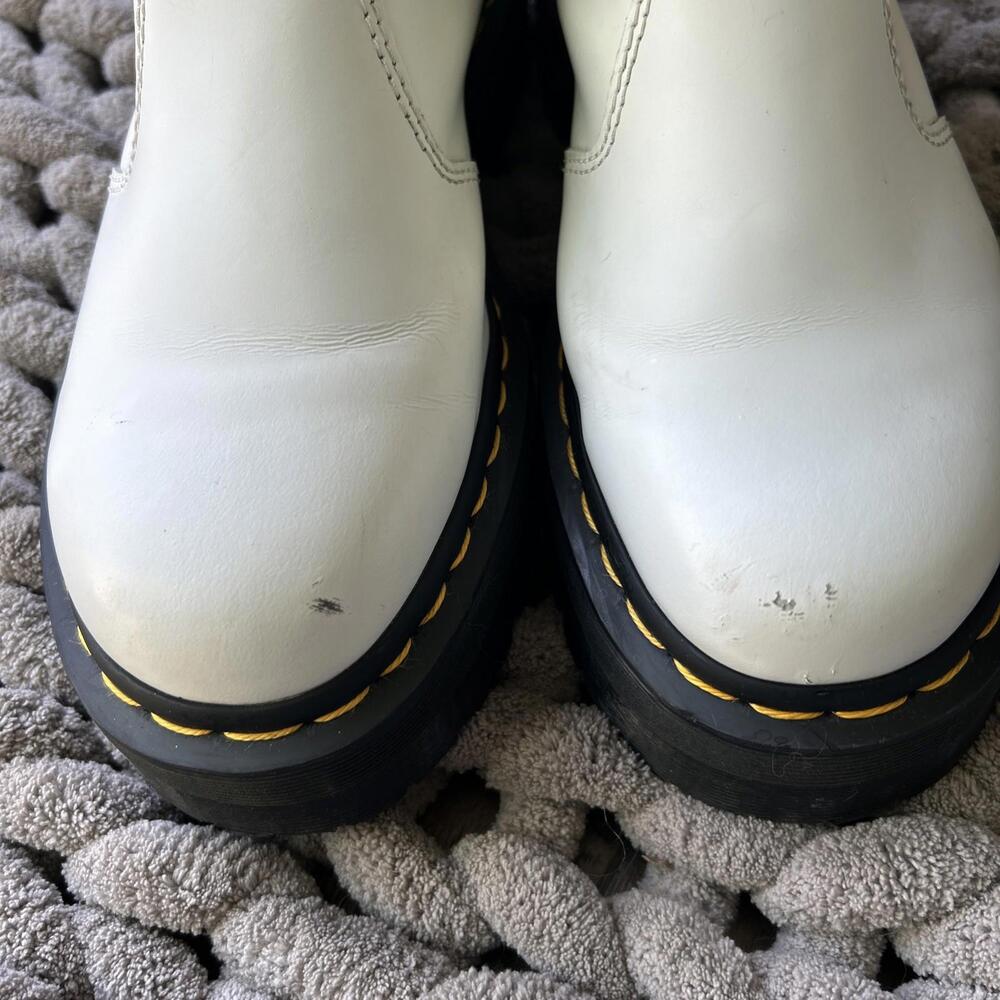 Dr Martens White Quad 2976 Platform Chelsea Boots Women 8 Men 7 UK 6 Grunge Goth - Picture 6 of 12